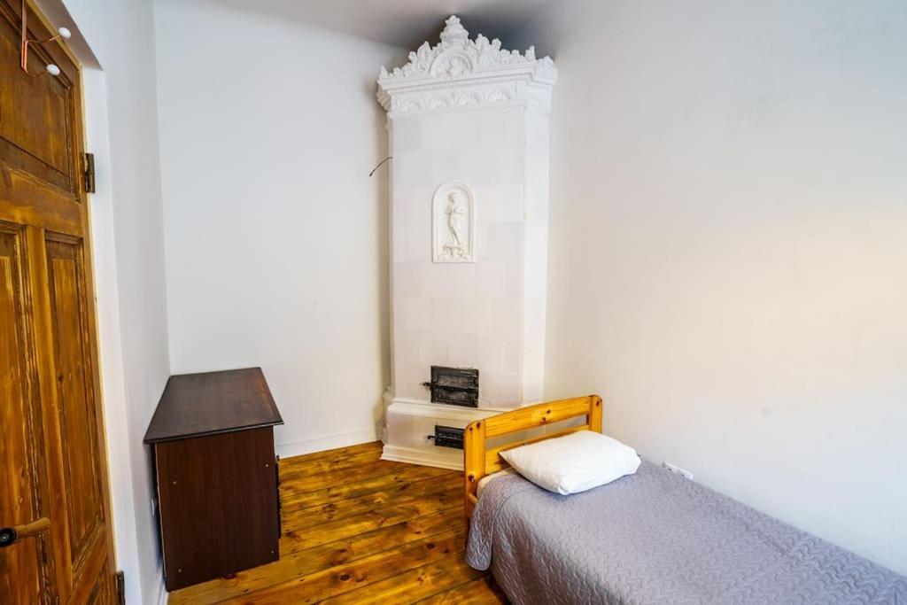 Two Bedroom Ausekla Apartment リエパーヤ エクステリア 写真